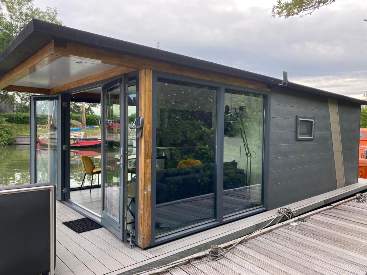 מלון מוניקנדאם Houseboat De Amstel מראה חיצוני תמונה