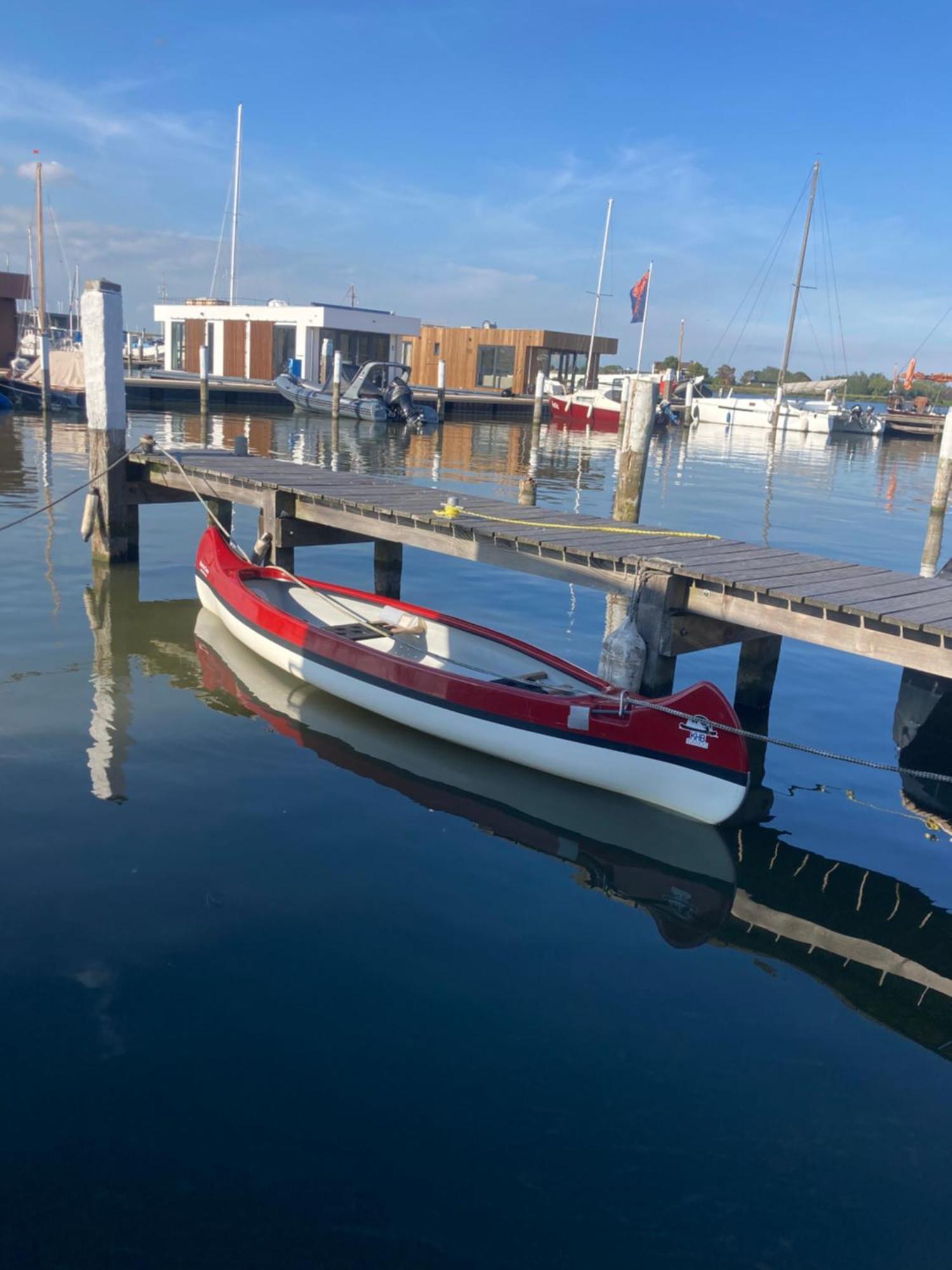 מלון מוניקנדאם Houseboat De Amstel מראה חיצוני תמונה